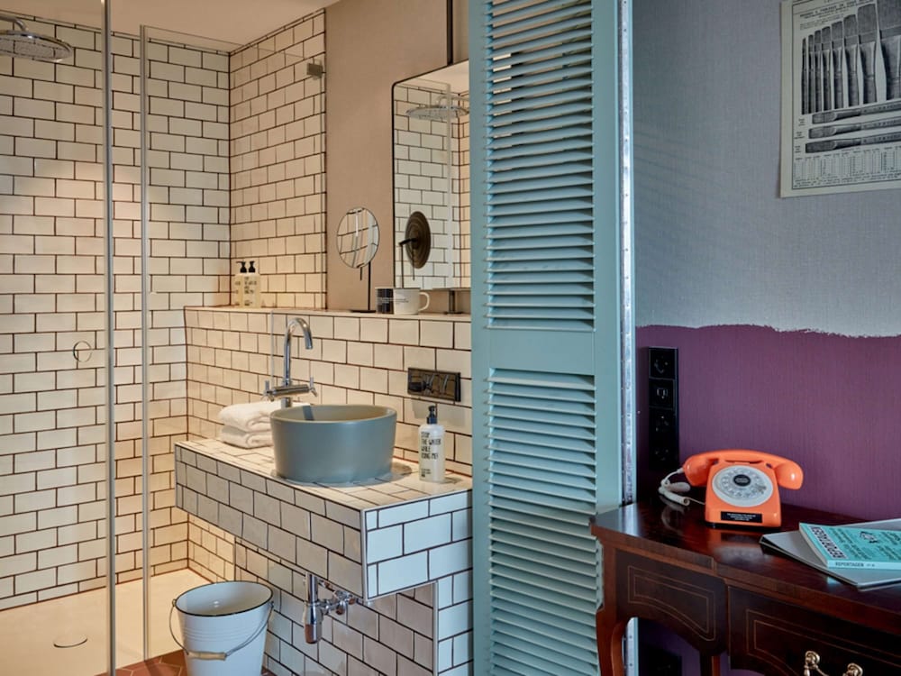 Фото 25hours Hotel Duesseldorf Das Tour