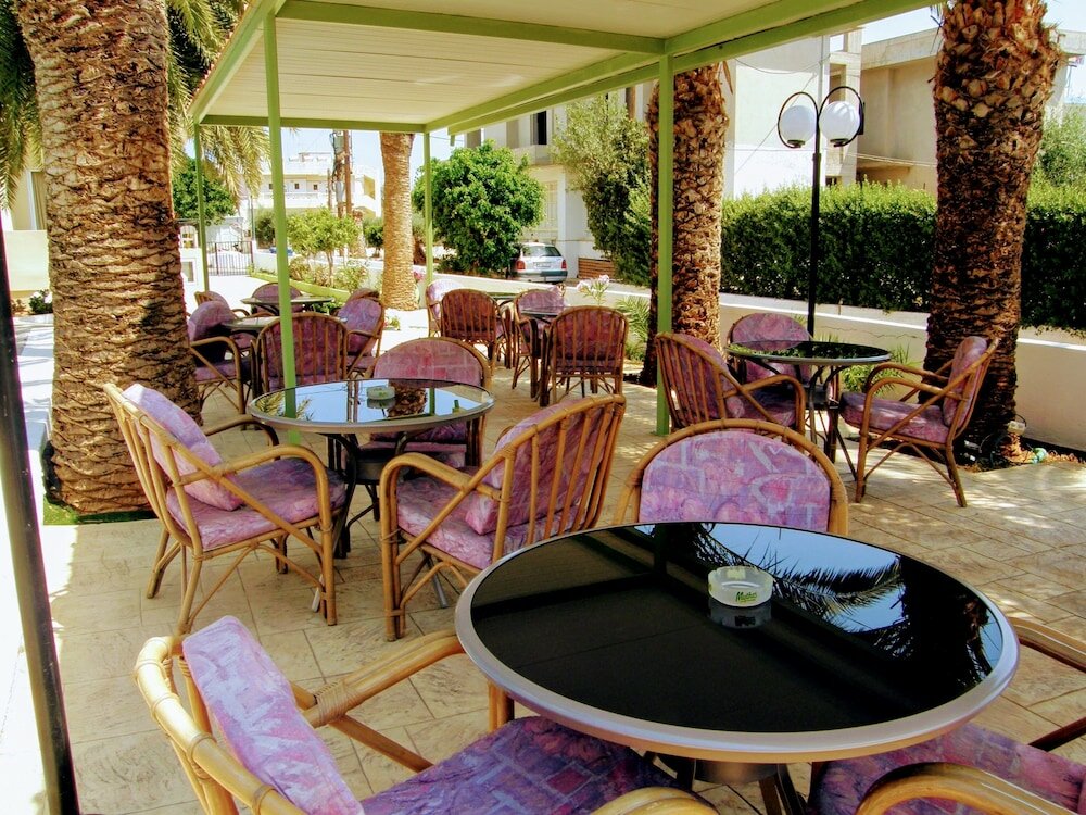 Фото Ambrosia Hotel