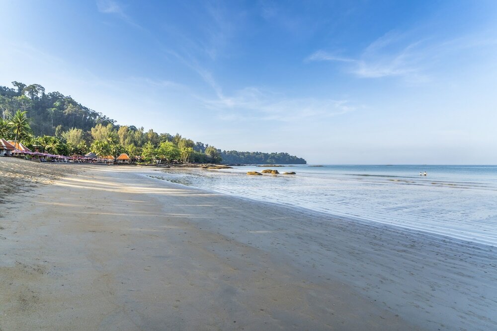 Фото Baan Khaolak Beach Resort