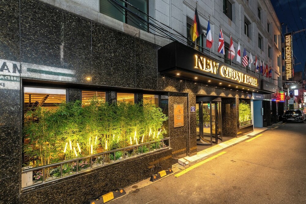 Фото New Chonji Hotel