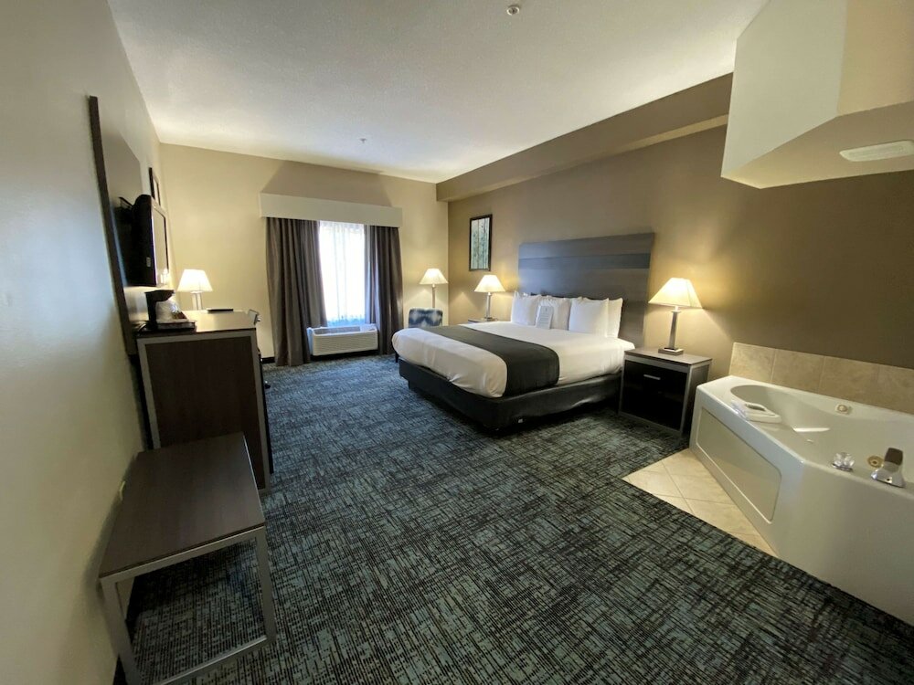 Фото Best Western Smithfield Inn