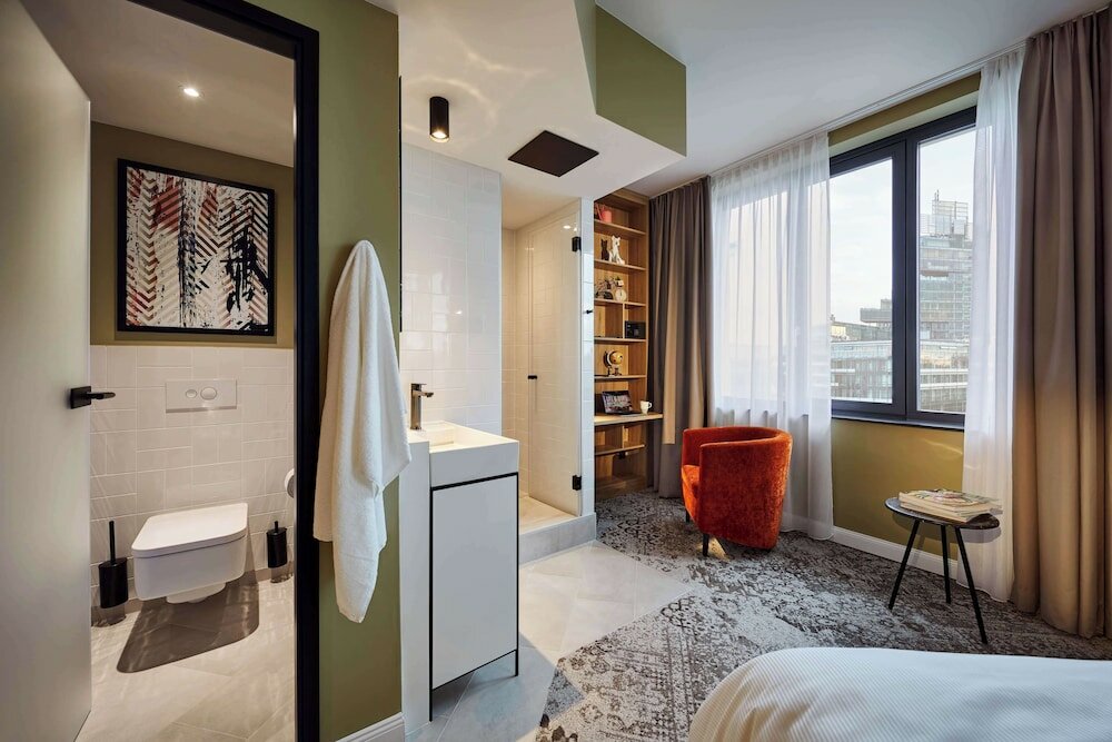 Фото 71705316397