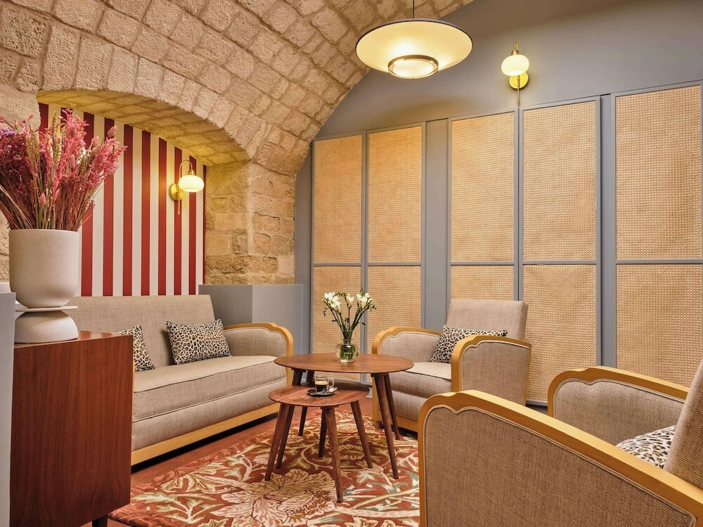 Фото Mercure Paris Notre Dame Saint Germain des Pres