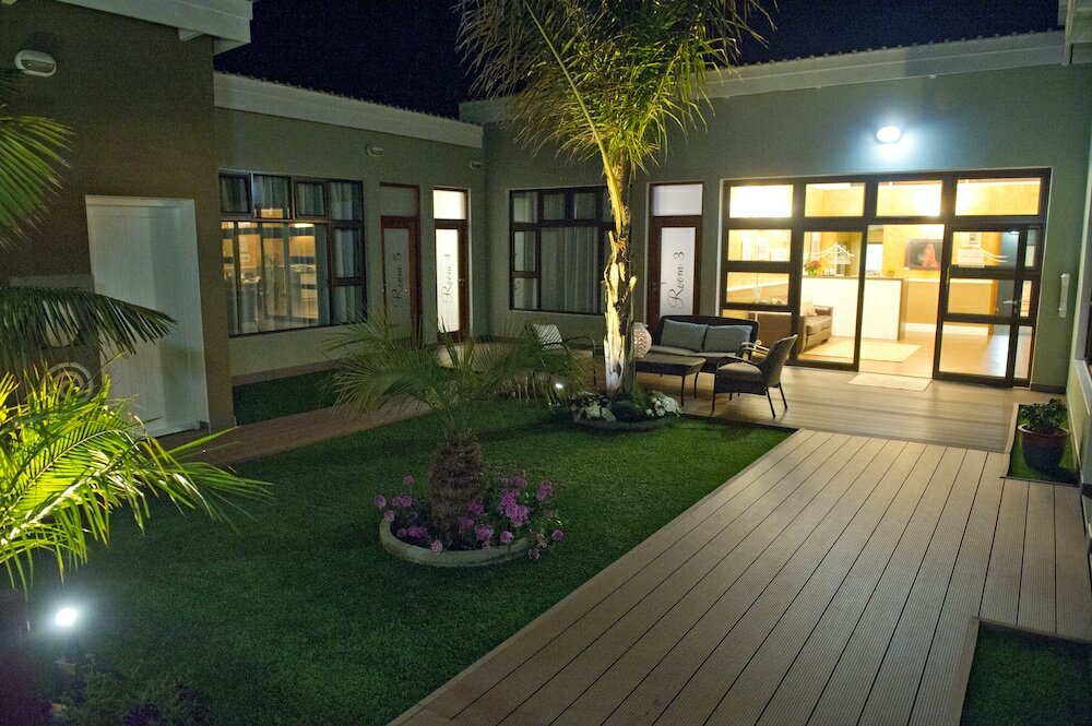 Фото Namib Guesthouse
