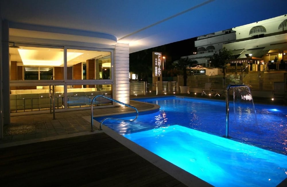 Фото Hotel Fantasy