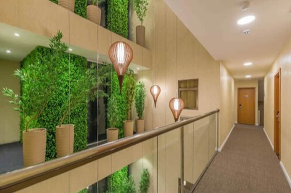 Фото Bristol Guararapes Hotel