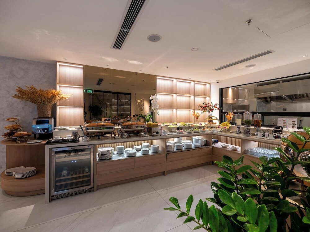 Фото H Hotel Ha Noi