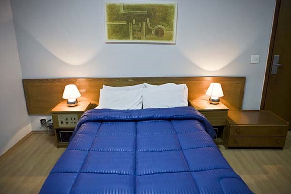 Фото Hotel Carillon