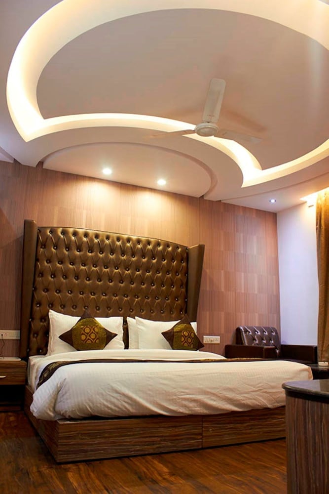 Фото Hotel Waterfall