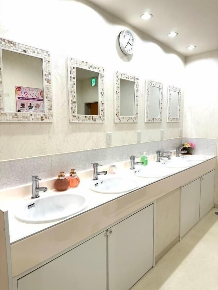 Фото Hostel Wasabi Osaka Bed with Library