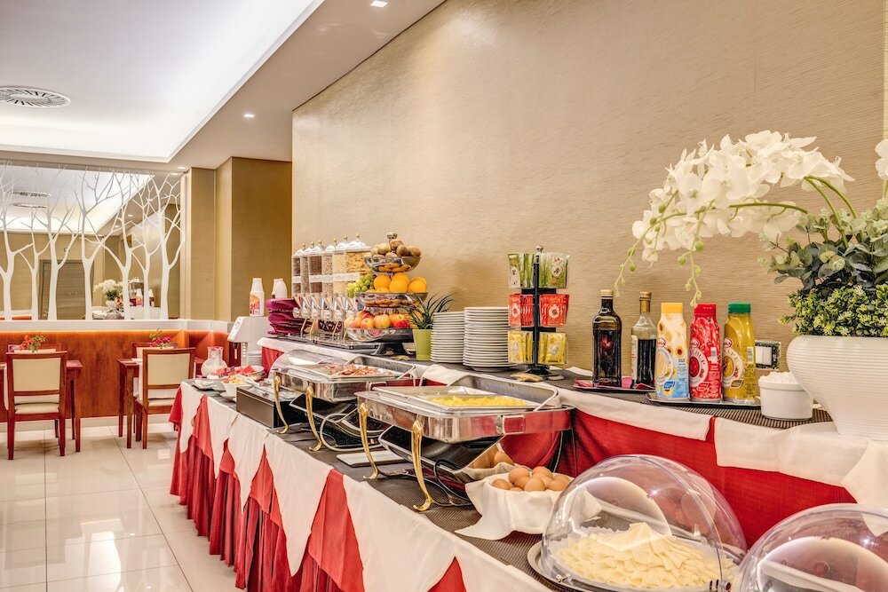 Фото Augusta Lucilla Palace