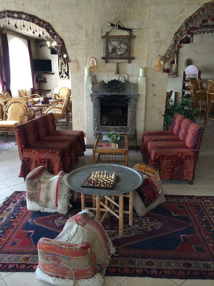 Фото Burcu Kaya Hotel