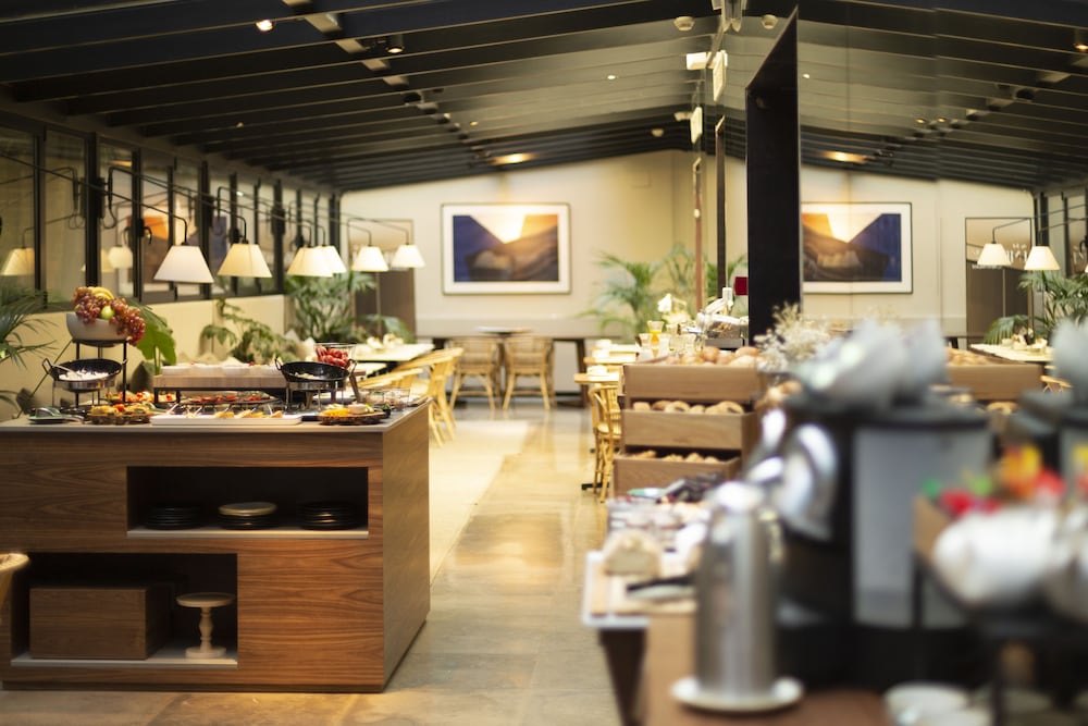 Фото Icon Embassy