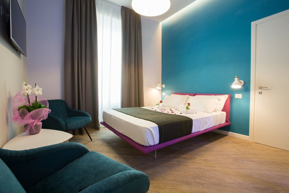 Фото отеля 2