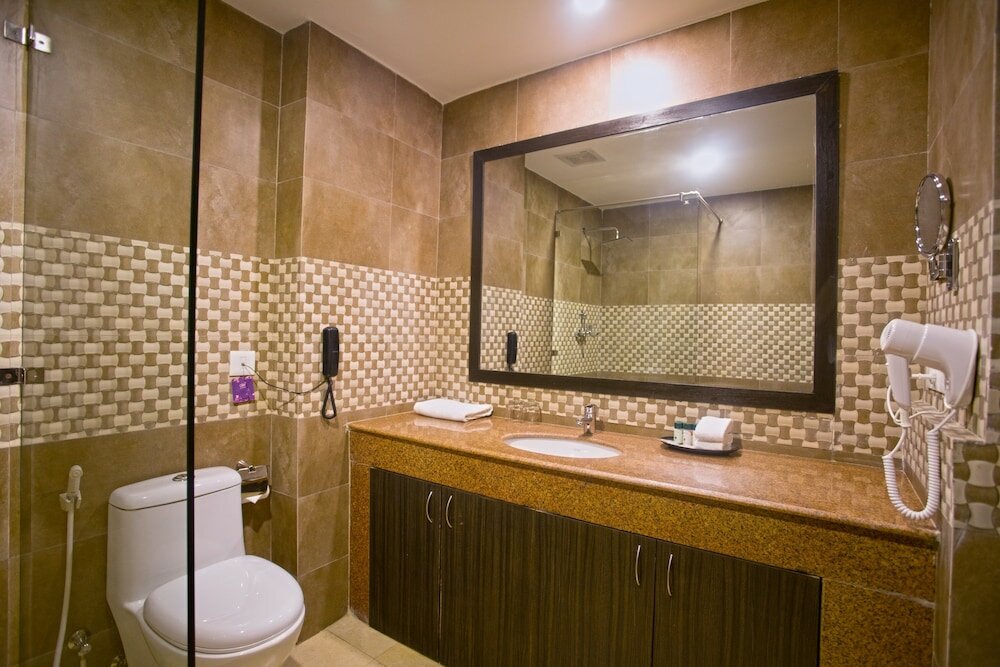 Фото United Business Hotel