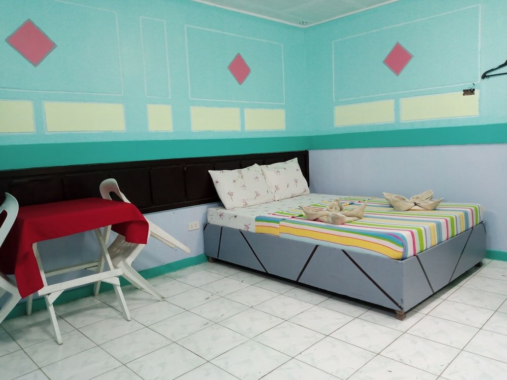 Фото Hayward Travel Inn