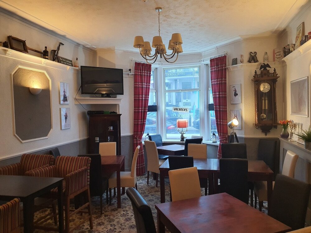 Фото Newholme Hotel