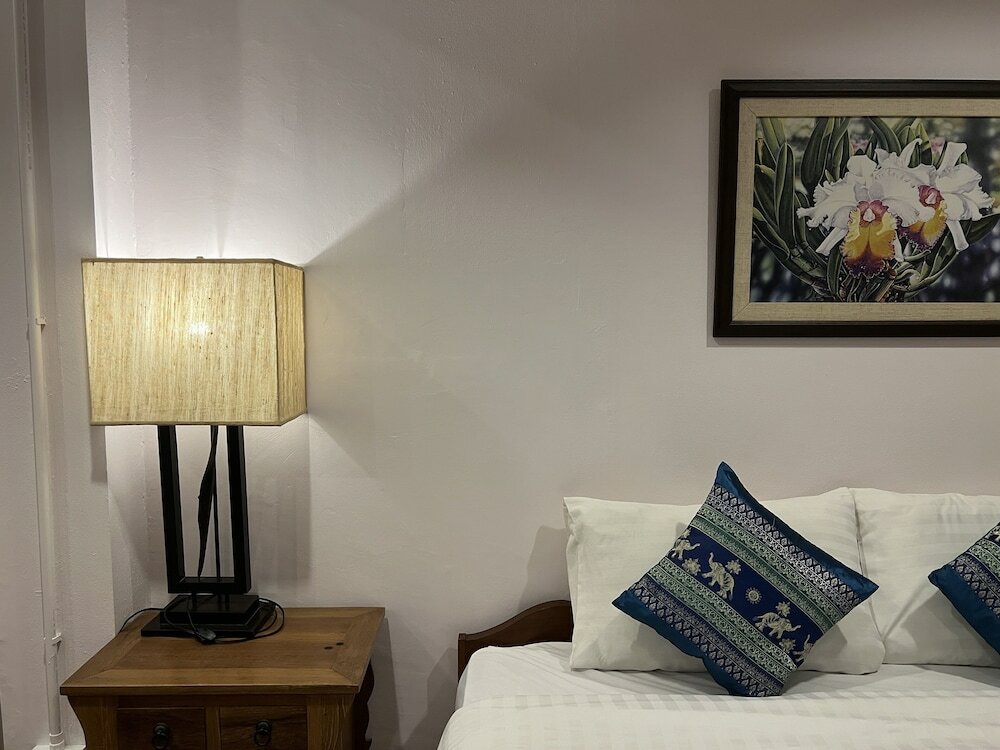 Фото Pha Thai House