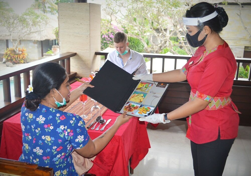 Фото Grand Balisani Suites