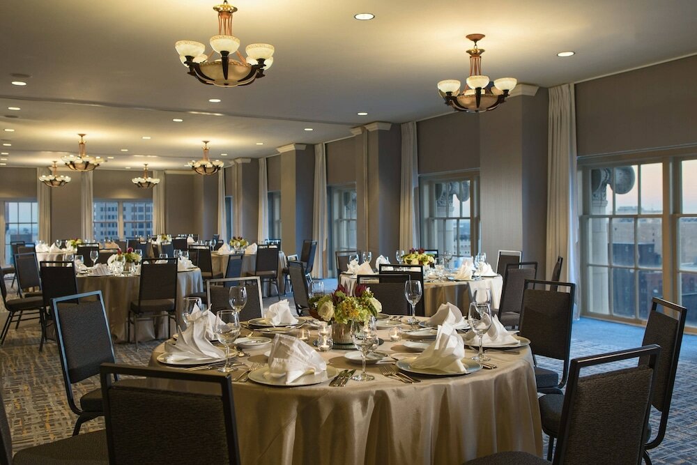 Фото Marriott St. Louis Grand