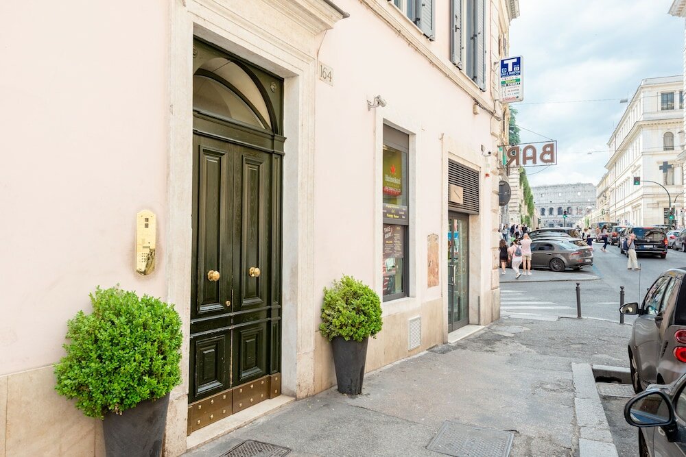 Фото Buonanotte Colosseo