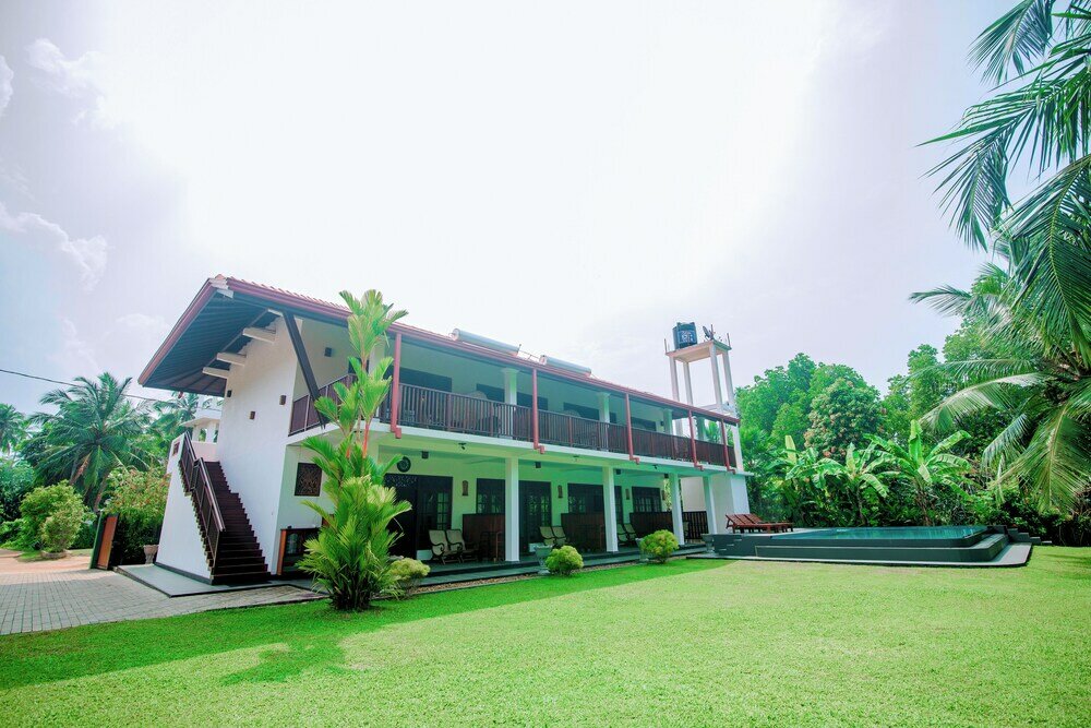 Фото Lagoon Bentota