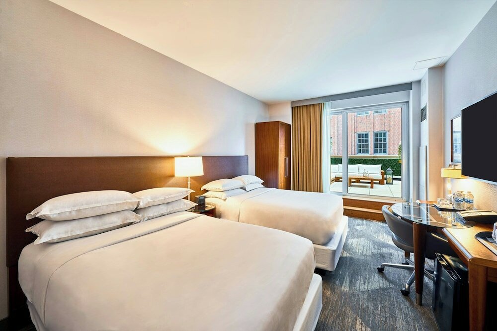 Фото Sheraton Tribeca New York Hotel