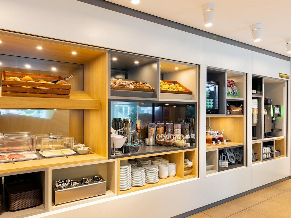 Фото B&b Hotel Krefeld