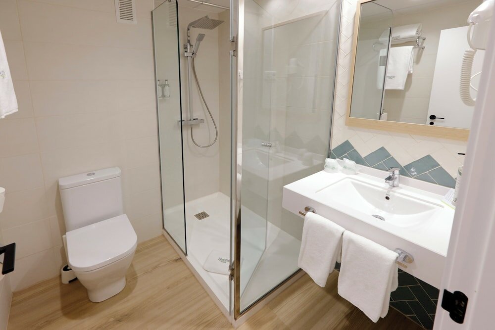 Фото Hotel Sercotel Carlos III