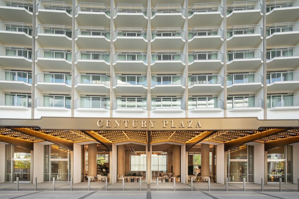 Фото Fairmont Century Plaza Gold Experience