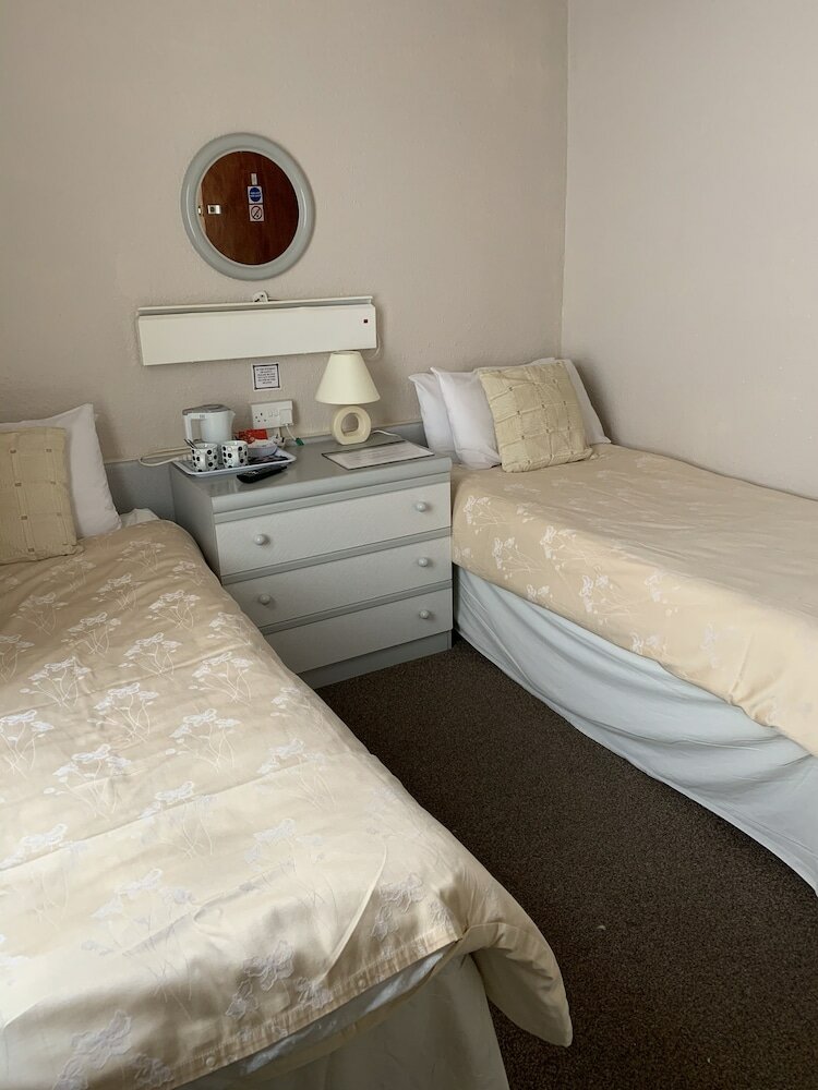 Фото The Alondra Hotel