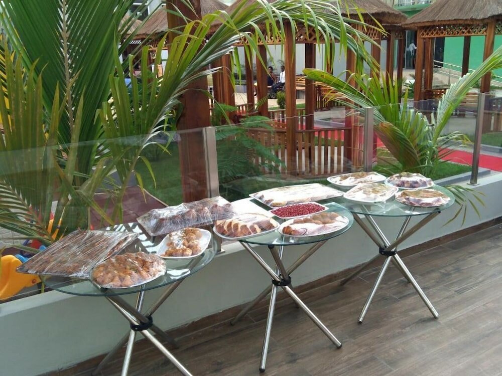 Фото Hotel Horizonte Novo