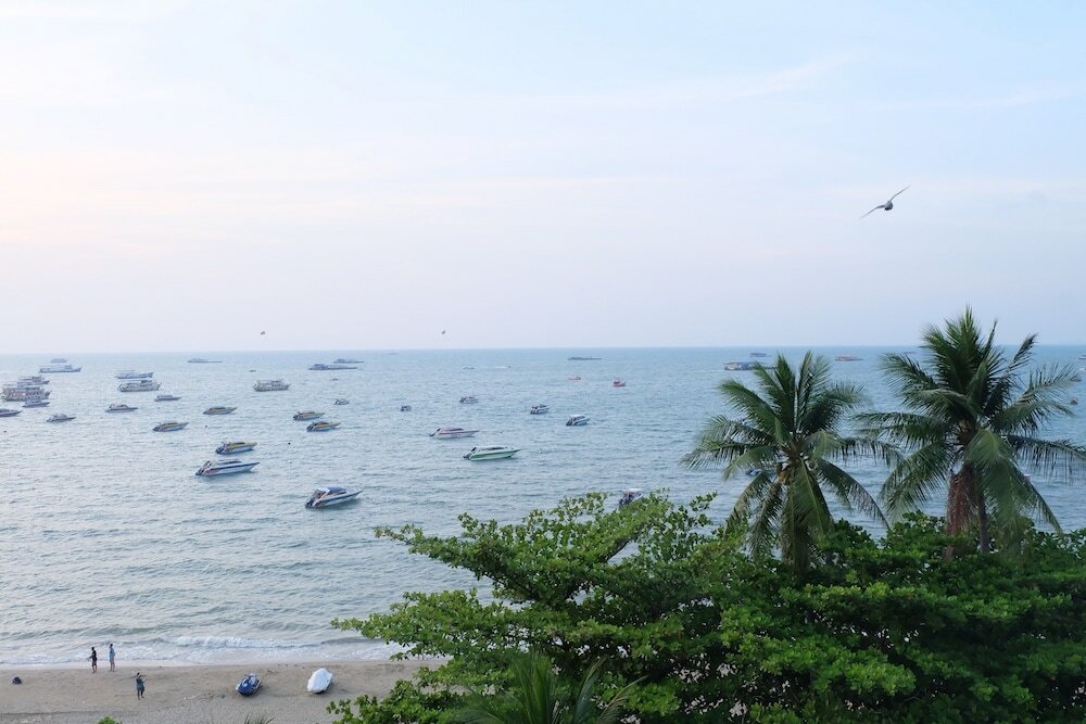 Фото LK The Empress Pattaya