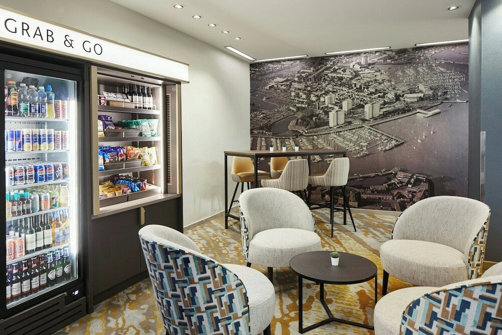 Фото Portsmouth Marriott Hotel