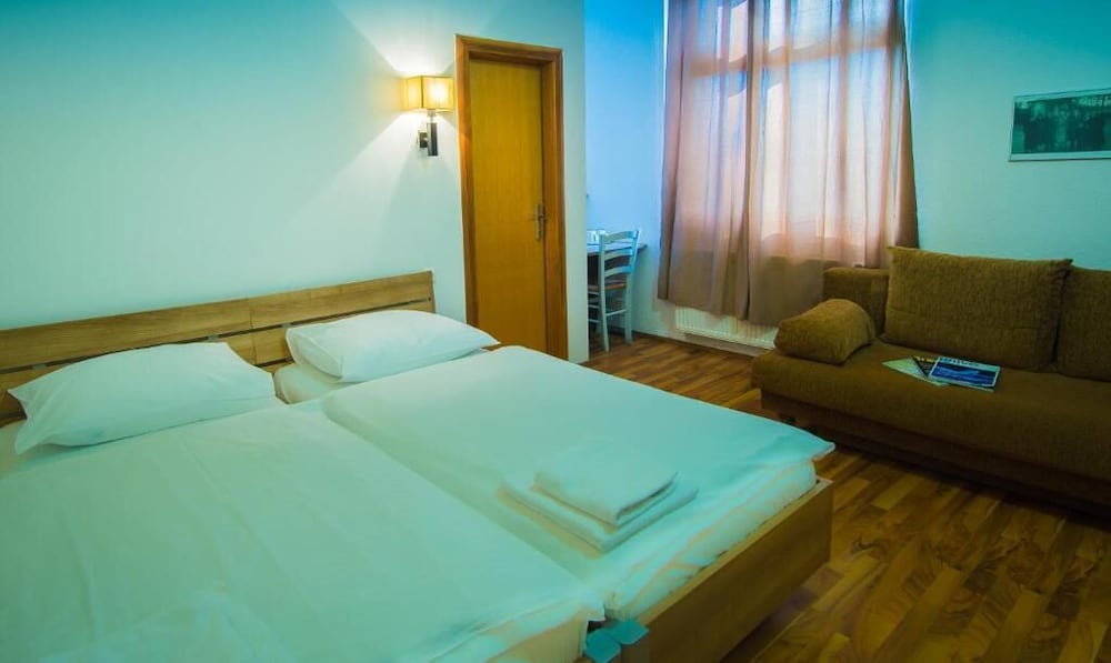 Фото Hotel Katrca 1905