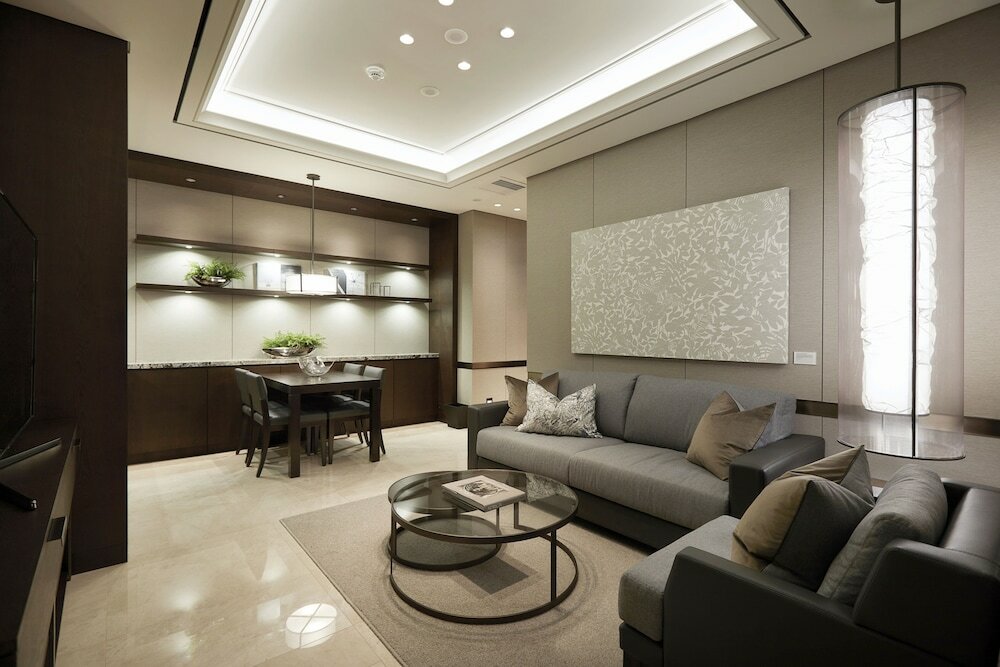 Фото Crown Park Hotel