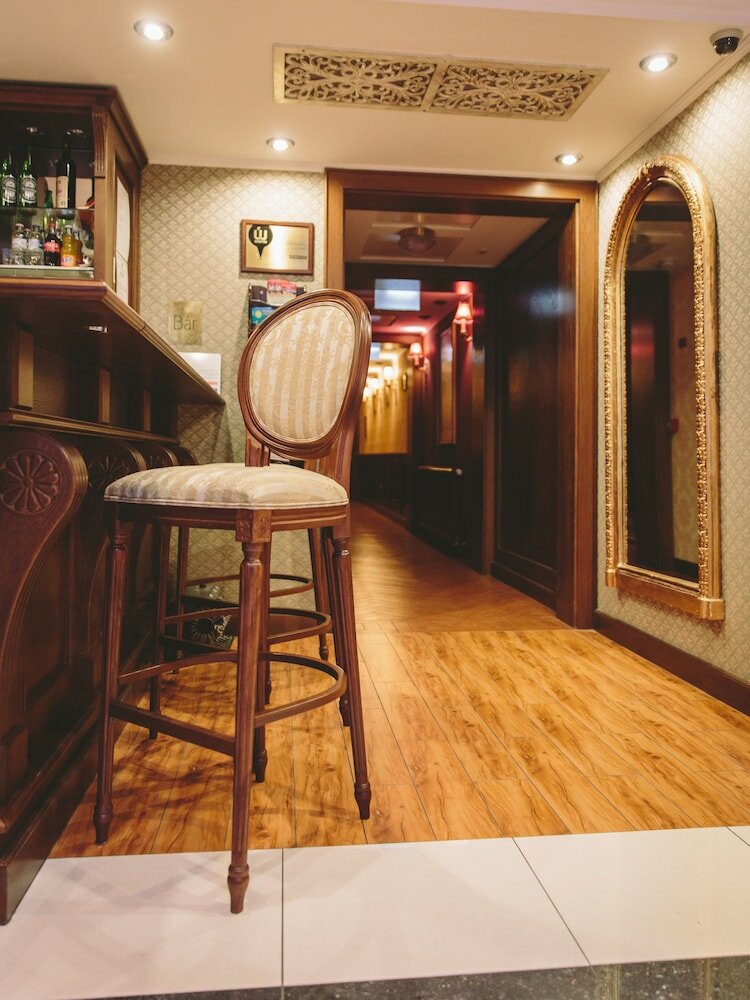 Фото Mozart Hotel