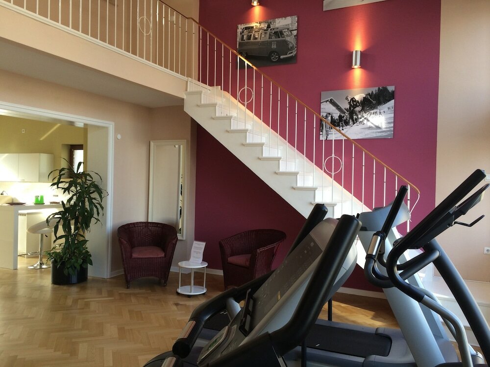 Фото Hotel Kleefelder Hof