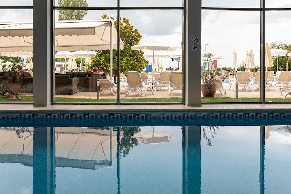 Фото Neptun Beach