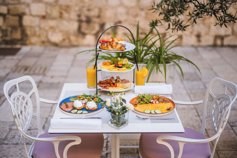 Фото Hotel Vestibul Palace