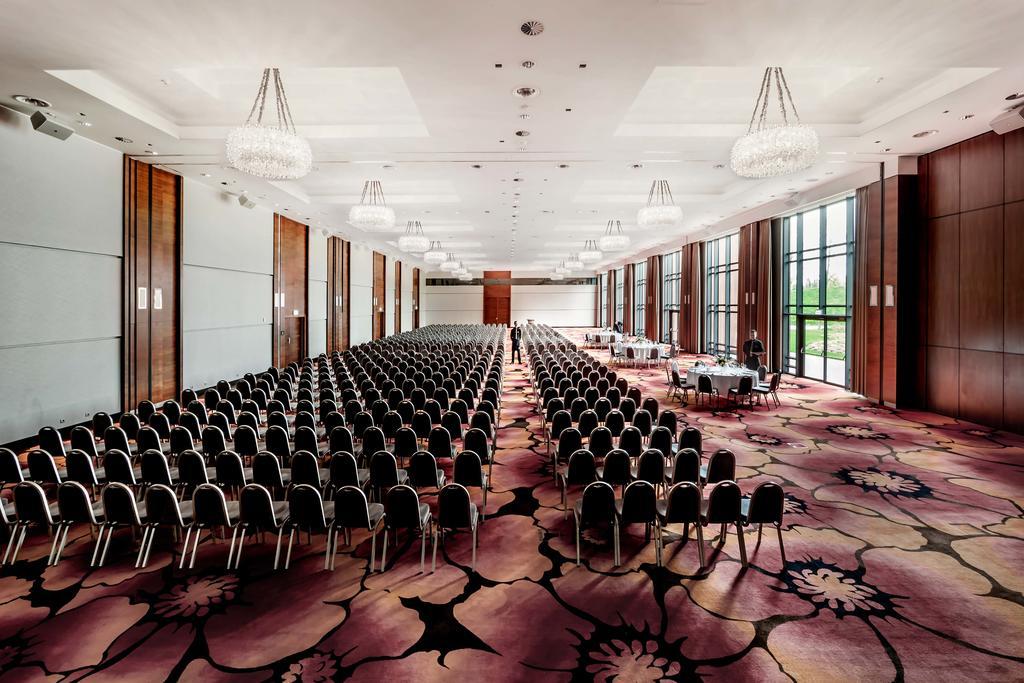 Фото Hotel Warszawianka