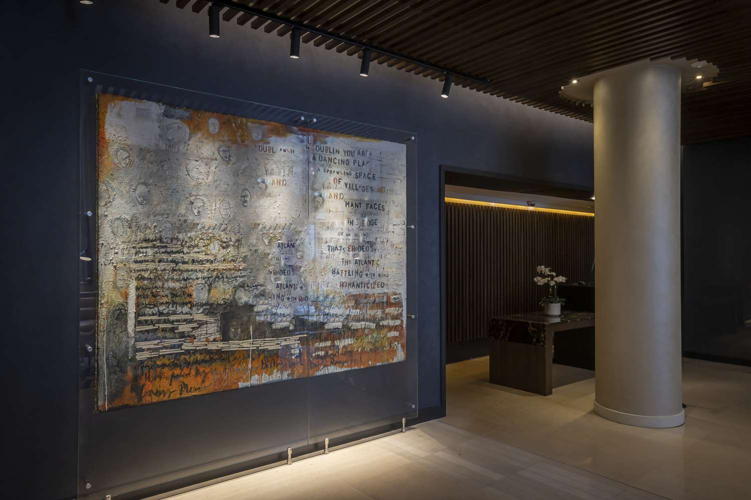 Фото The Morrison Dublin, Curio Collection by Hilton