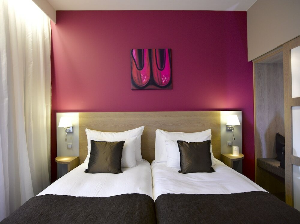 Фото Van der Valk Waterloo