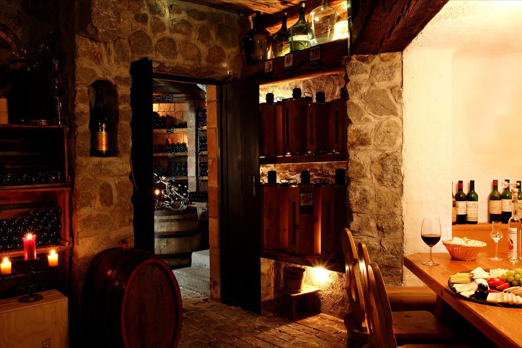 Фото Erhart Hotel