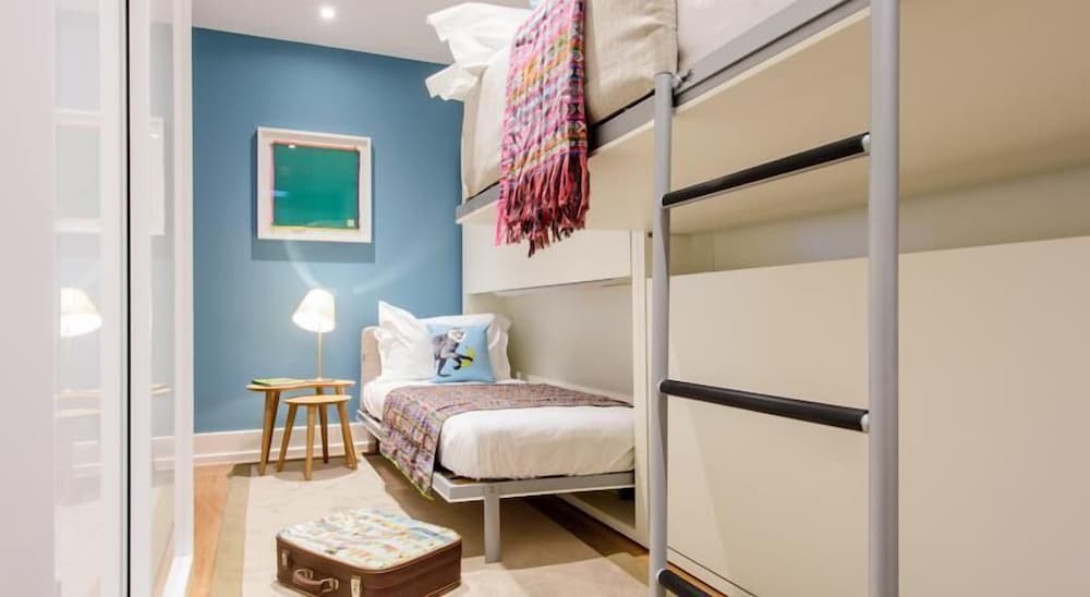 Фото Отель Martinhal Lisbon Chiado