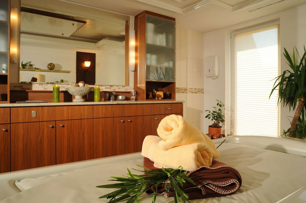 Фото Hotel Hanseatischer Hof