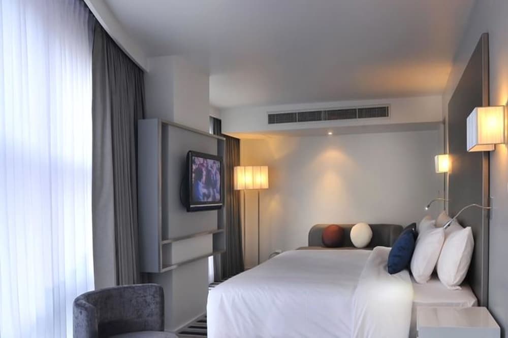 Фото Best Western Sukhumvit 20