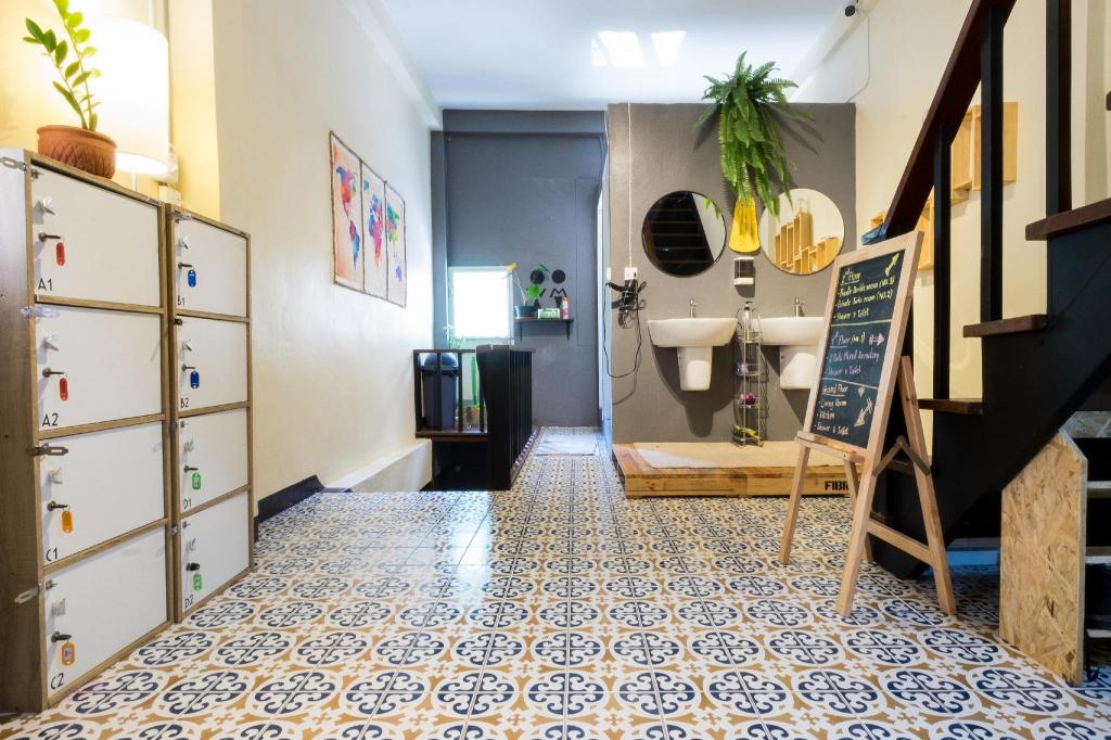 Фото Assembly Hostel