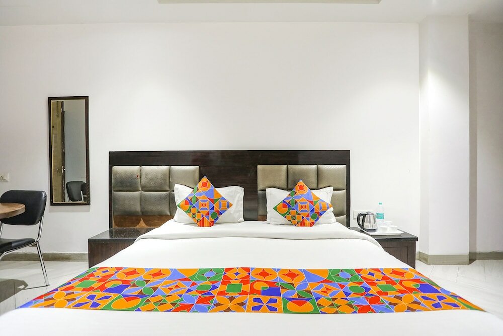 Фото Oyo 464 Hotel Lotus Palace