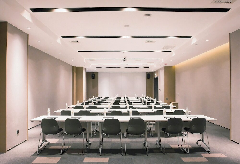 Фото Holiday Inn Express Harbin Qunli, an Ihg Hotel